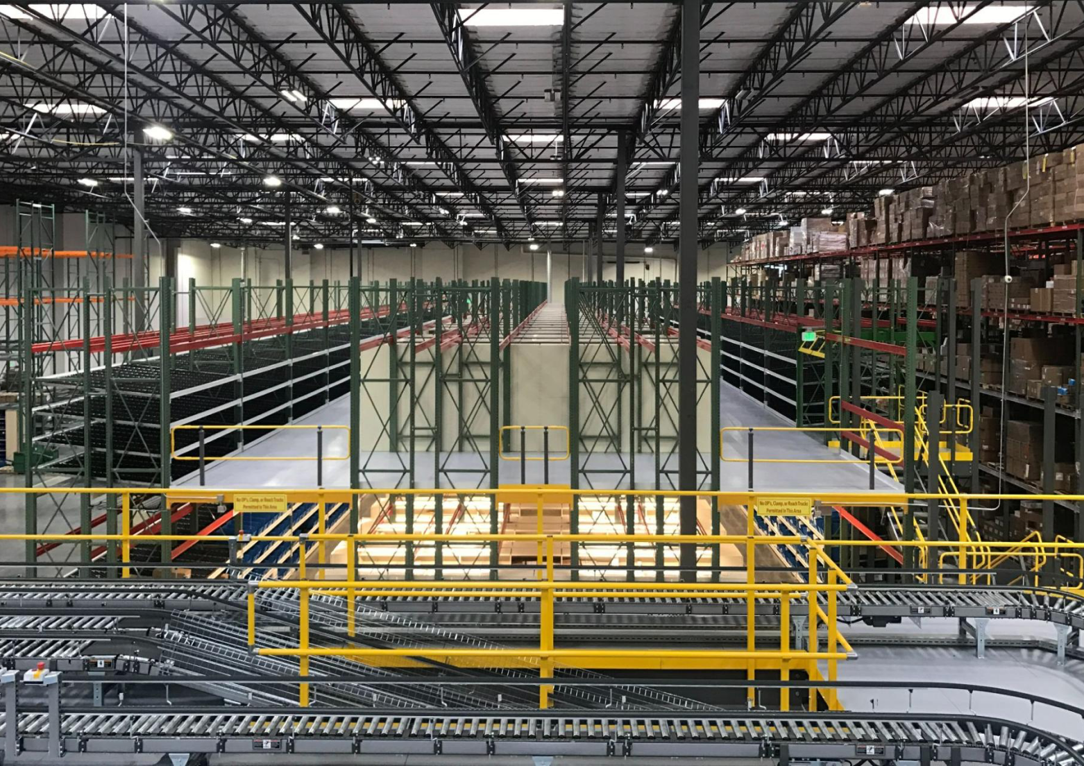 Warehouse automation conveyor and ASRS integration