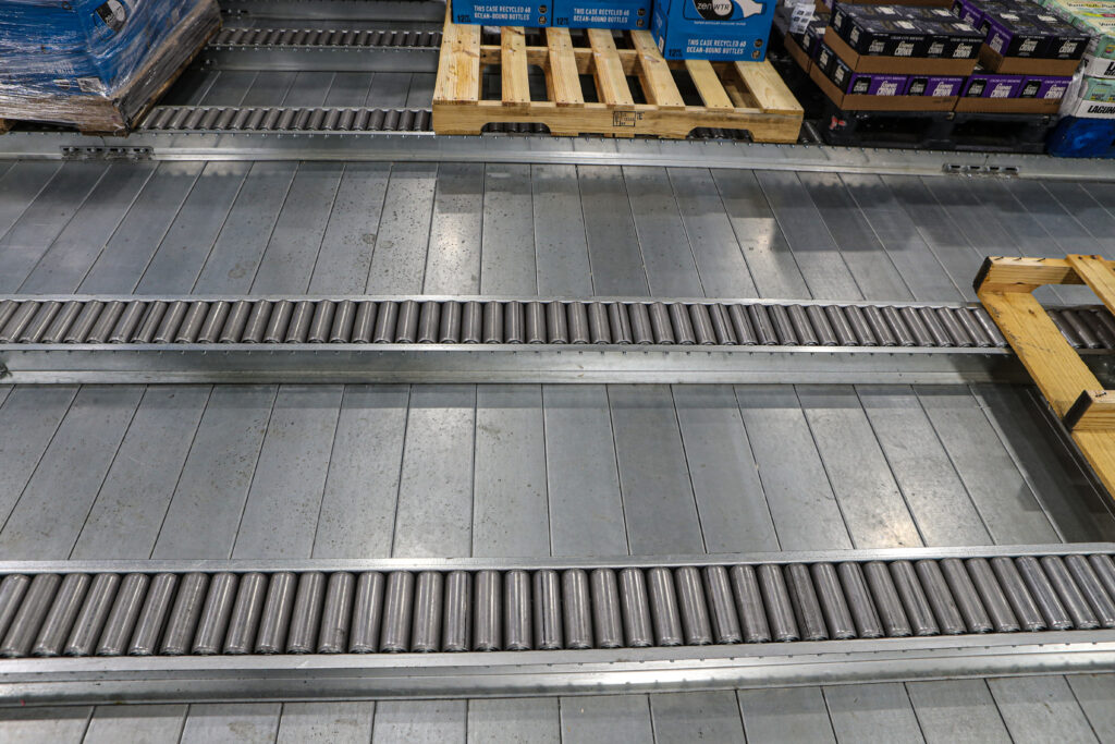 Floor Mounted Pallet Flow - Apex Companies
