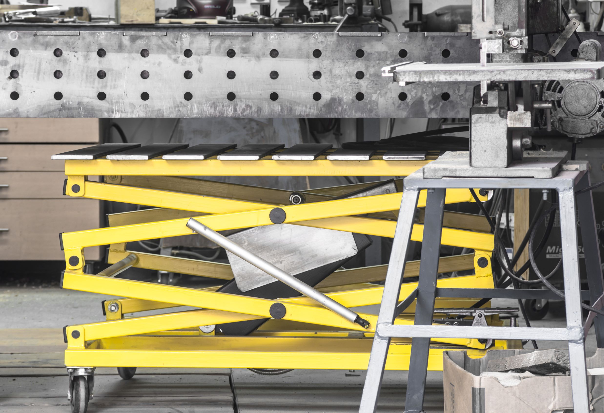 Lift Table - Apex Companies