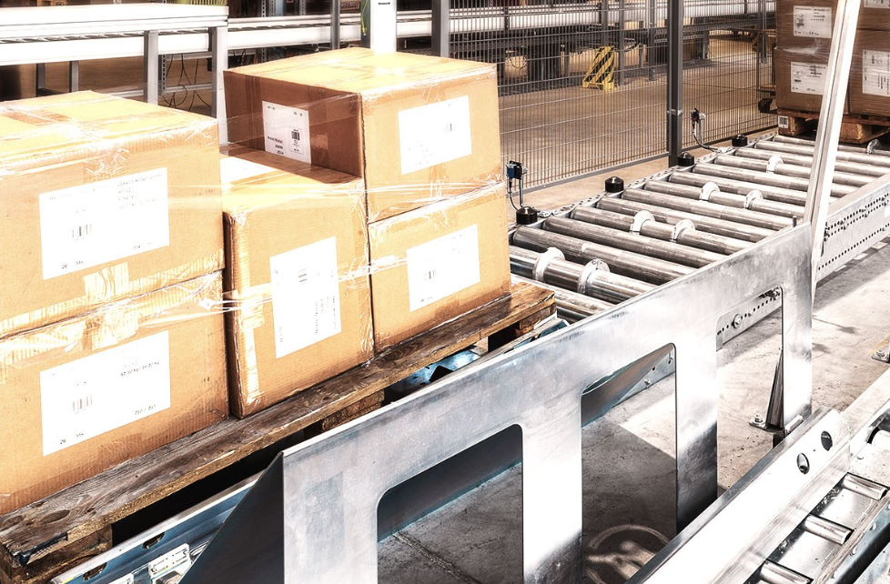Pallet Conveyor -Apex Companies