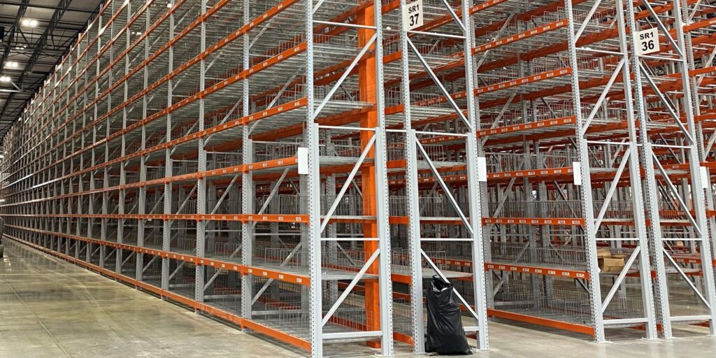 Selective Pallet Rack - Apex Companies