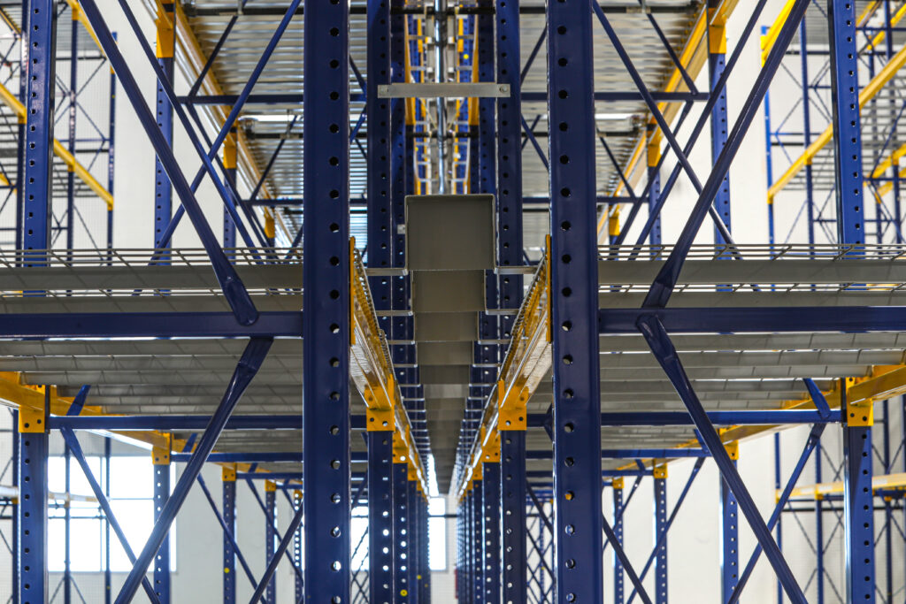 Selective Pallet Rack - Apex Companies