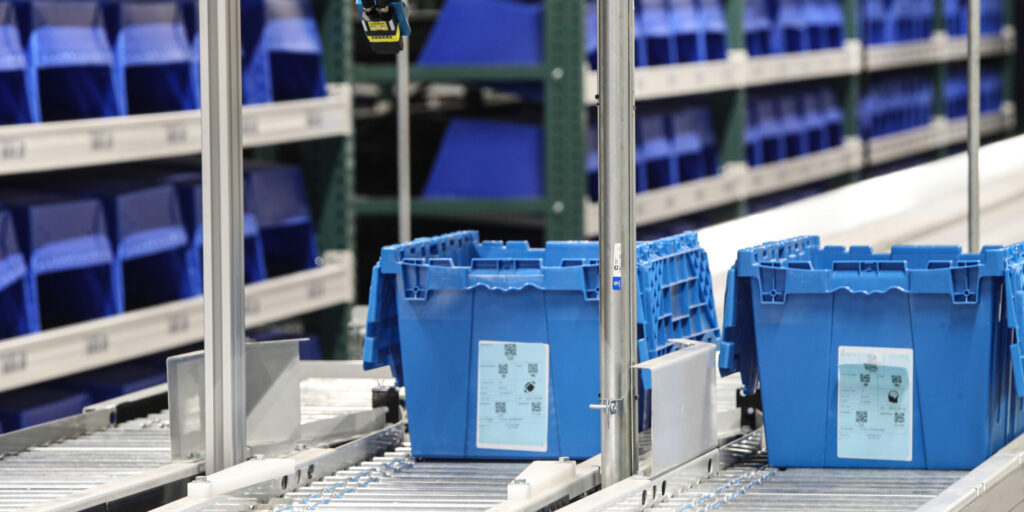 Powered Conveyor Systems | Apex Companies